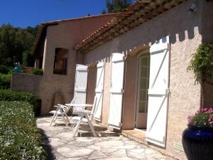 Villa Bellevue with saltwater pool