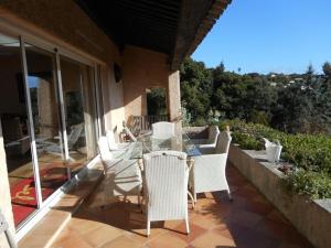 Villa Bellevue with saltwater pool