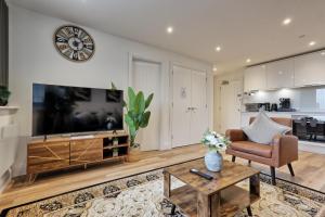 Homely & Lush 1 Bed Apartment at Trinity Point Gravesend, Suitable for Long Stay and Short Stay
