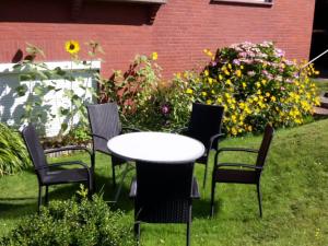 Westwind - House of Romanticism