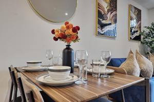 Homely & Lush 1 Bed Apartment at Trinity Point Gravesend, Suitable for Long Stay and Short Stay