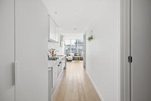 Charming 1B1B1C Near Brighton Beach