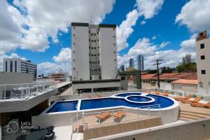 Apto elegante no Catolé 702