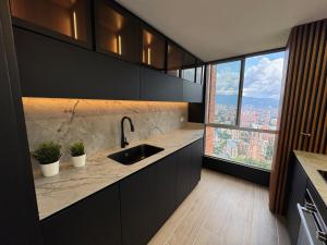 El Poblado Amazing Penthouse with Breathtaking Views