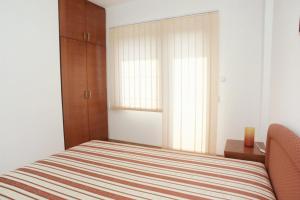 Apartments by the sea Crikvenica - 2360