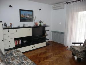 Apartments with parking space Umag - 6934
