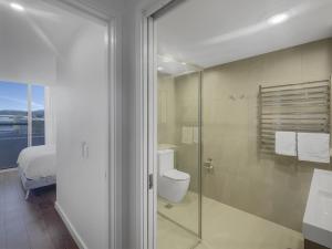 Spacious Modern Apartment in Batemans Bay