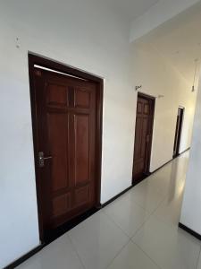 Lanka Hotel