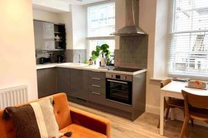 Modern apartment in Tetbury Town Centre