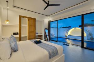 Artsya Villa - New &Modern 2BR Tropical Canggu Private Pool Villa