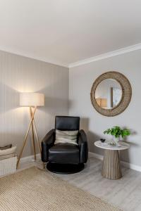 The Rivers Edge Retreat Glistening Blue Views