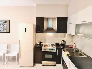 Sunny Beachfront Apartment in Durres