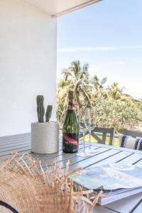 Sunrise Central Pool Views 1 Min to Beach