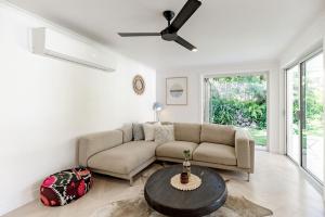 Surf Mist Beautiful Noosa Heads Family Home