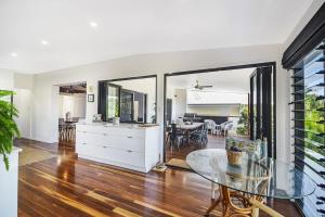 Beautiful Sunshine Beach Retreat with Heated Pool