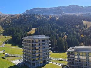 Appartement spacieux, ski aux pieds, balcon, 3 pièces, 6-8 personnes - FR-1-425-238