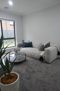 3-Bedroom Home Flexible Beds North Shepparton