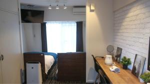 N33 Hakata Sta Riverside