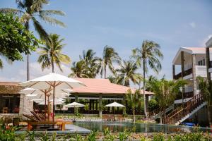 Charm Hon Rom Villas Resort