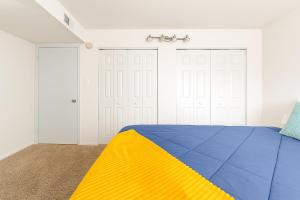 Four Bedrooms Sleeps 8 Near UAB