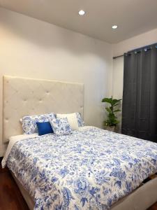 Yan Hostel Thapae Gate