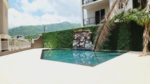 Jamaica Hat Trick - Kingston Suite