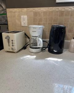 Comfortable Basement Private Room with Ensuite Near Plaza