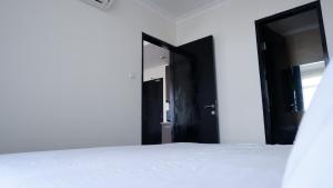 Apt Pejaten 2 BR at Gardenia Boulvard