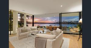 Harbour Luxe Retreat