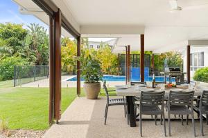 Harbourlights Hideaway Waterfront Family Retreat