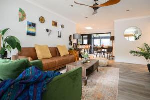 24 FREE Parking & Easy Perth Ferry Access