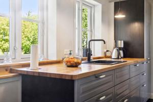 Bright Beach House Near Sea And Outdoor Living