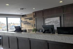 Super 8 by Wyndham Spruce Grove