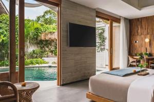 Charity Stunning Grand 1 BR Pool Villa With Jacuzzi ZN430