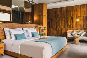 Charity Stunning Grand 1 BR Pool Villa With Jacuzzi ZN430