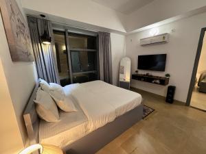 Seven Eleven by Nityam - 1BHK Spectrum Mall