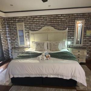 Oppiplot Guest House Pty Ltd