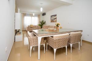 Apartment Dobrota View