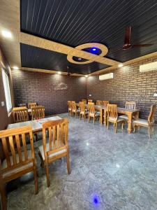 Magic Restaurant Hotel