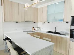 3BR Pool Villa Beach Access Patumnak Hill