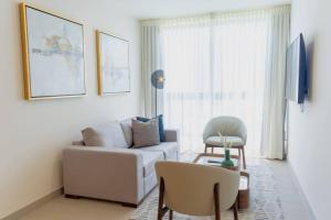 Modern 2-Bedroom Overlooking Panama City