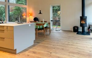 Cozy Home In Spøttrup With Sauna