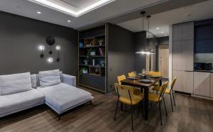 Vincent City Luxe - Near Clinic, Arena and Stadium