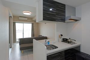 Two Stops Namba&Dotonbori Glico 904