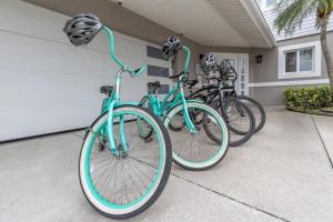 Azule Waterfront Villa with Private Dock