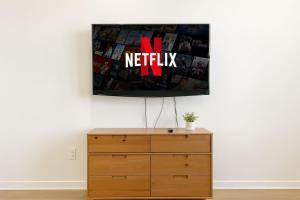 Stunning A plusLocation WorkerFriendly Washer Pool