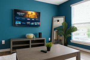 LongStayDiscount poolgymbbq KINGbed theHeights