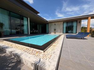 Villa Nadsuree Ao-Nang Modern House