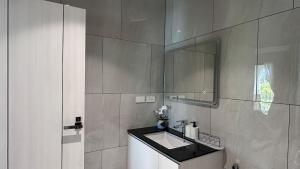 1BR Apartment Studio near Bang-Tao Beach CapitalPro TLB-H206