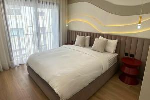 Luxurious & Central Princesses